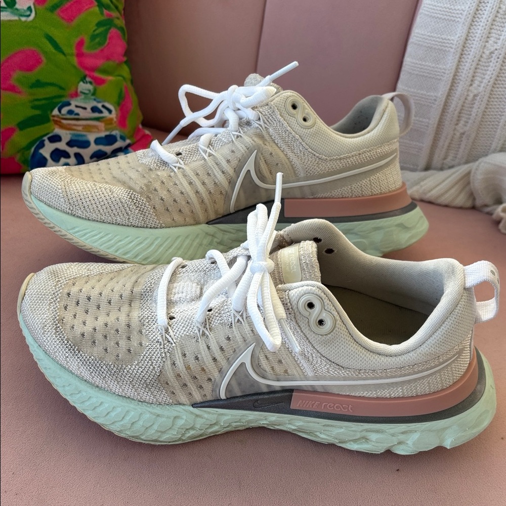 Nike Women's Athletic Shoes in white and Mint